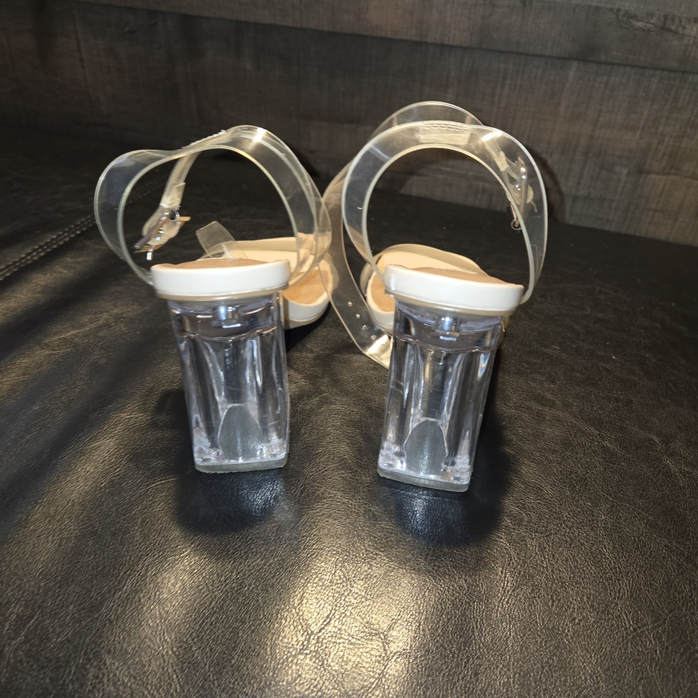 BB Dakota by Steve Madden Cream Heels Sophisticated Style